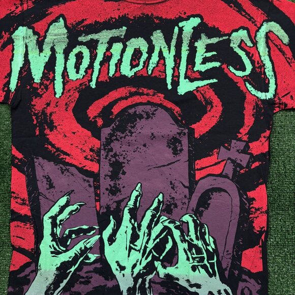 Motionless in White Graveyard Shift All Over Rock T-Shirt Size Large - Picture 2 of 4